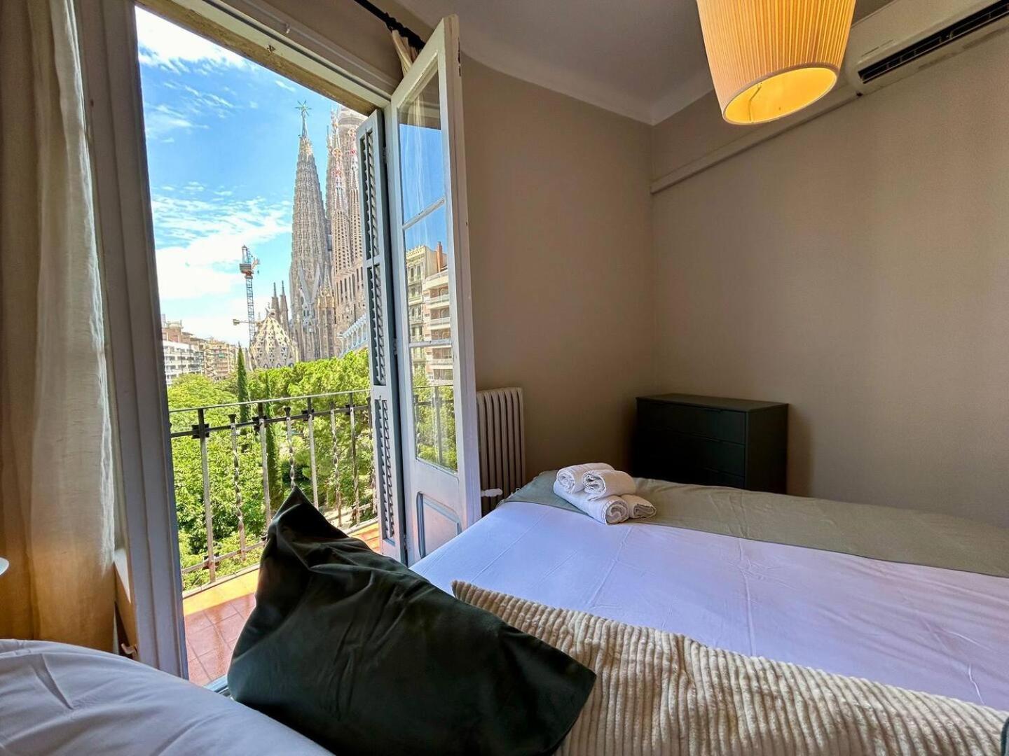 Barcelonaforrent Plaza Sagrada Familia Apartment *